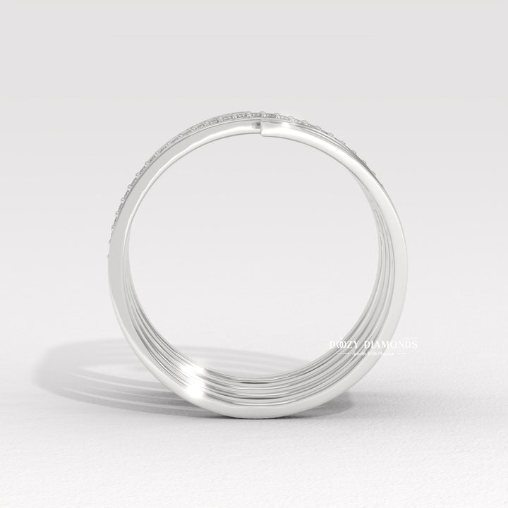 Side view of round diamond wedding band