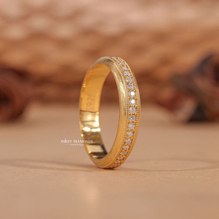 Round round diamond wedding band front view