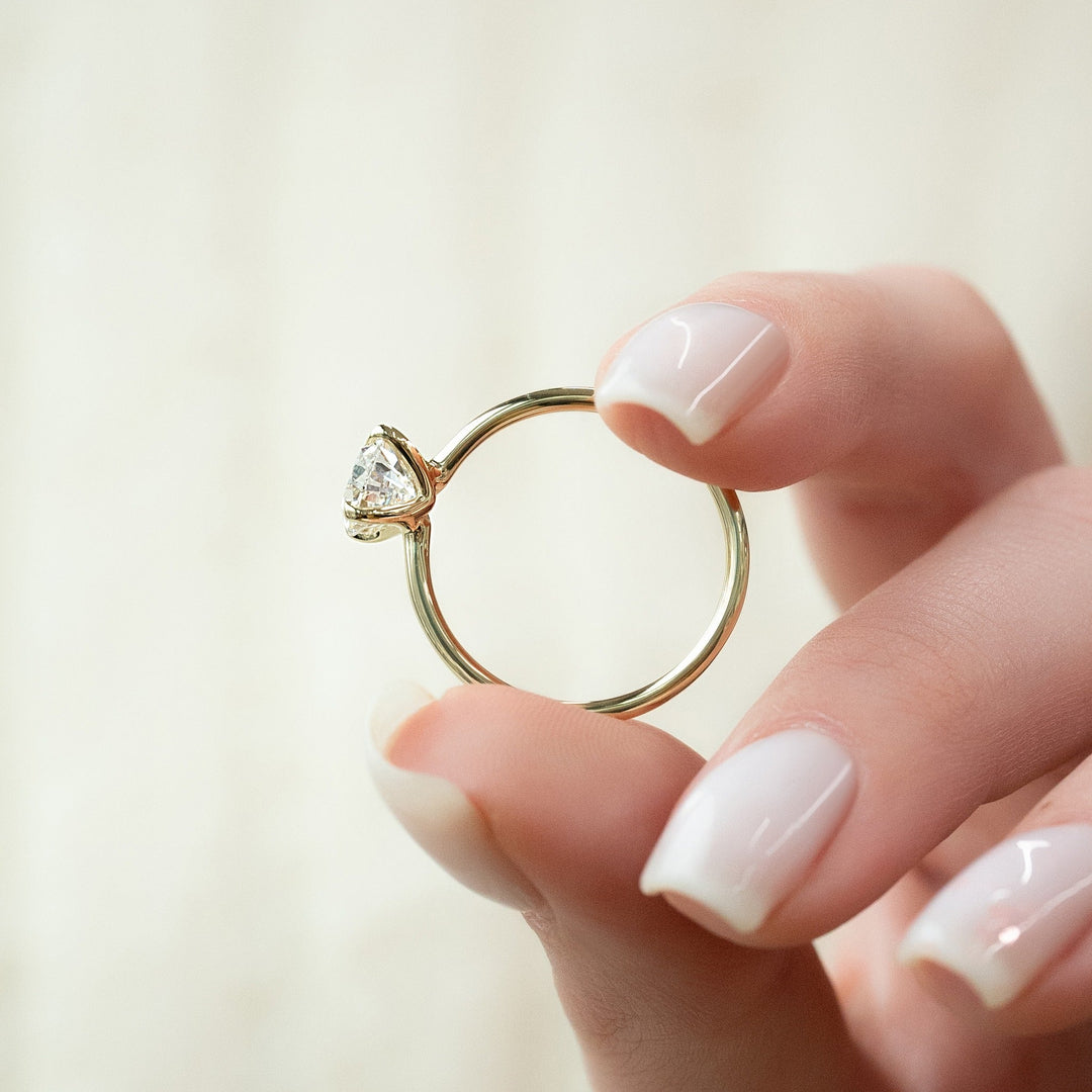 Shop pear cut solitaire lab grown diamond engagement ring online