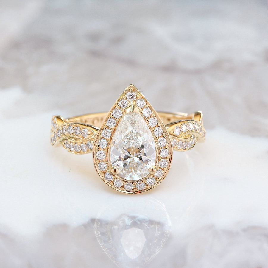 1.01CT pear pave lab grown diamond engagement ring for sale