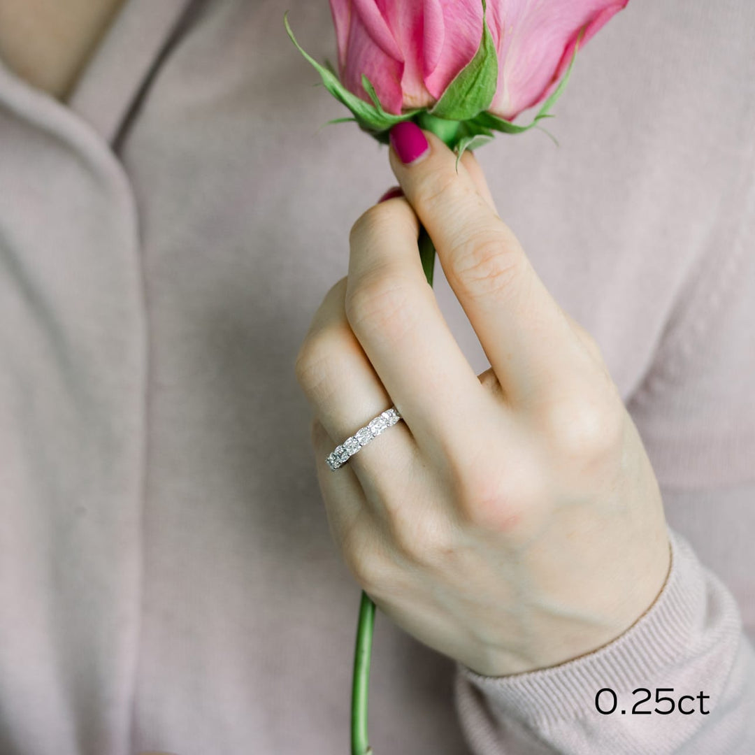 Cushion Cut DE - VS1 Lab Grown Diamond Full Eternity Wedding Band - Doozy Diamonds