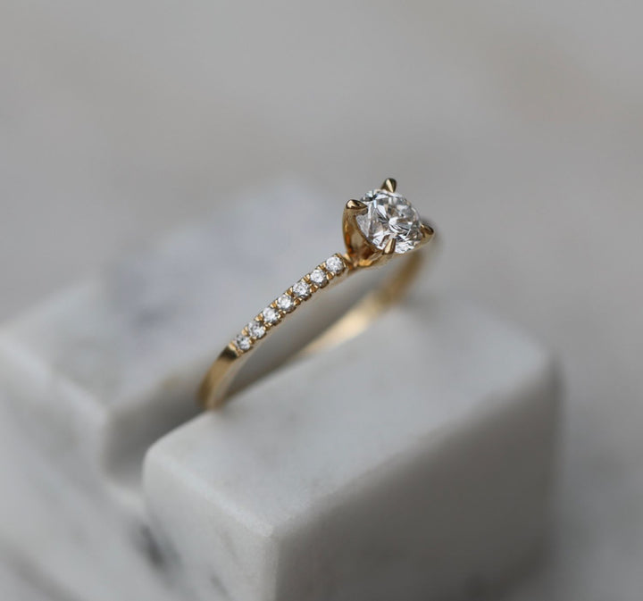 Round solitaire engagement ring with certified lab grown diamond