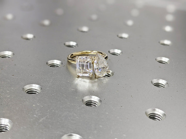 Pear cut engagement ring side view showing band detail