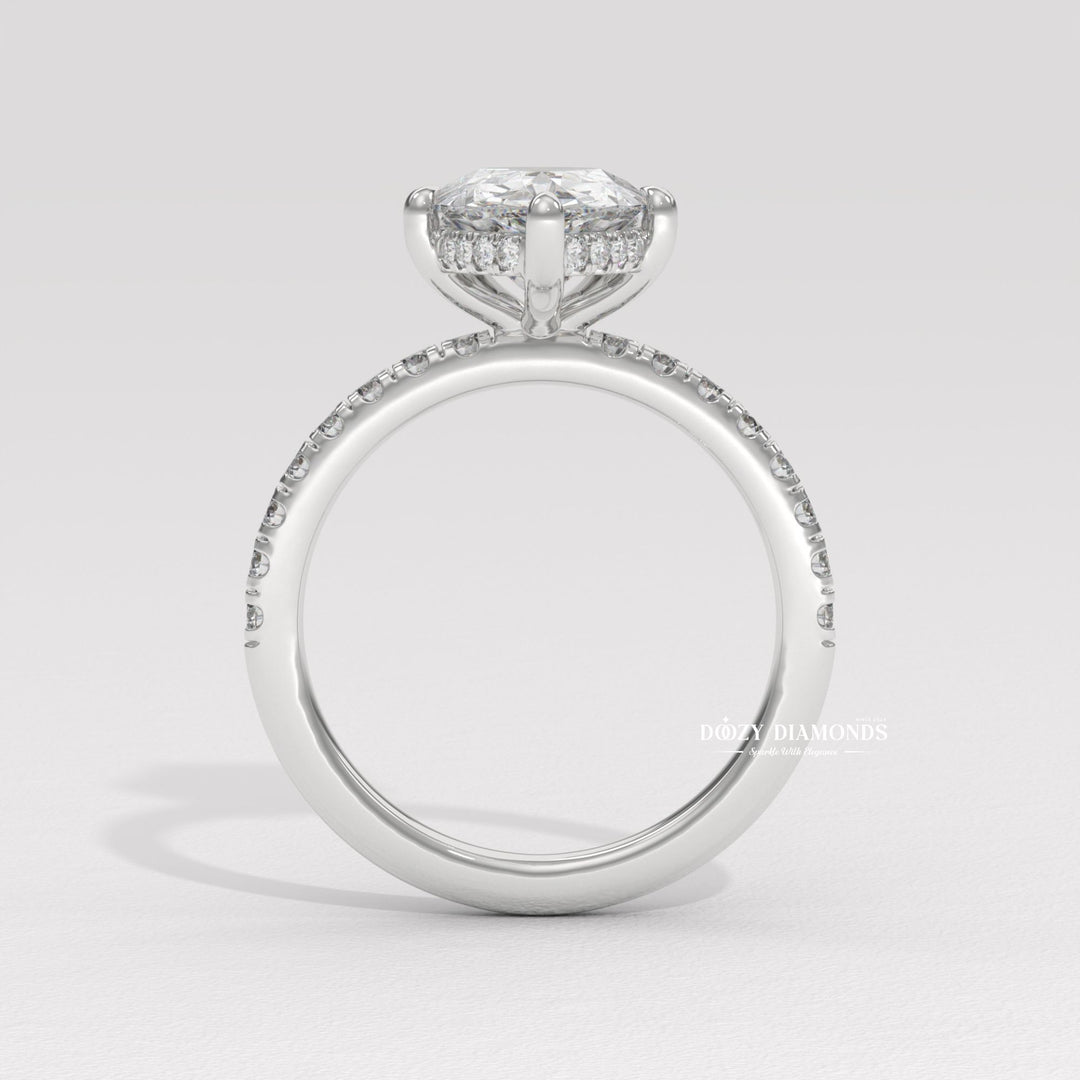 Pear solitaire lab grown diamond ring side profile in gold setting