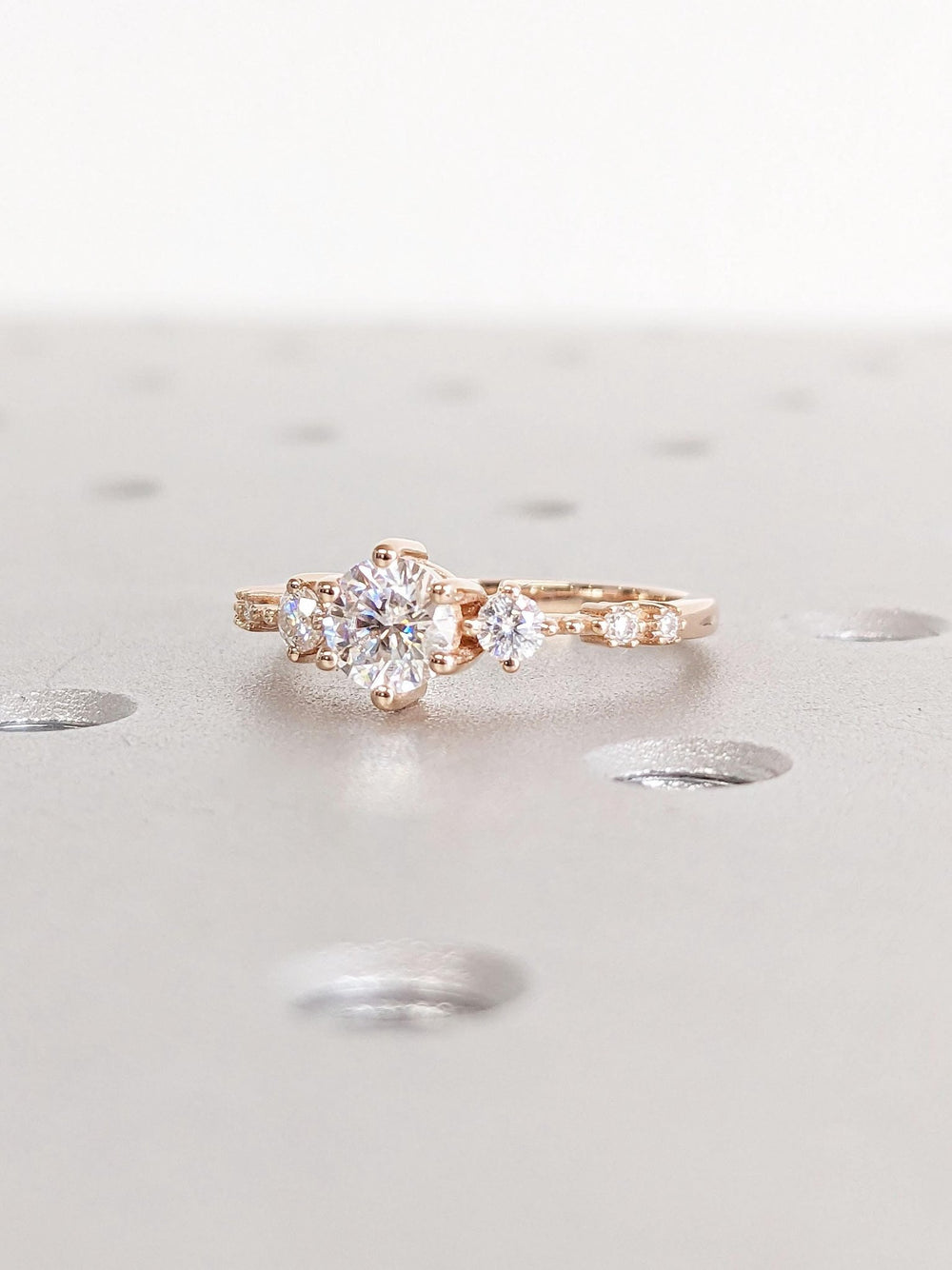 Premium round cut cluster engagement ring crafted in solid gold