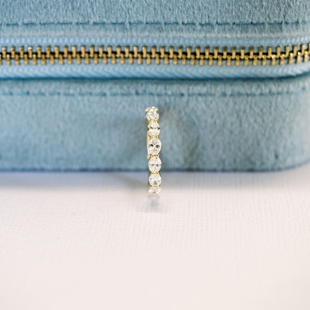 Oval DE - VS1 Lab Grown Diamond Full Eternity Wedding Band - Doozy Diamonds