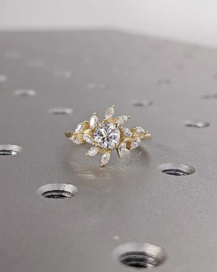 Discover round cluster lab grown diamond engagement ring online