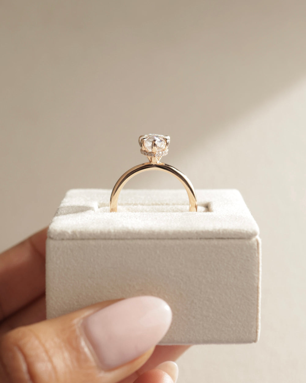 low profile hidden halo setting, high profile hidden halo setting, secure hidden halo setting, refined hidden halo setting, polished hidden halo setting, smooth hidden halo setting, clean hidden halo setting,