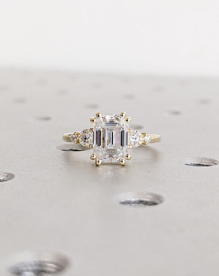 Discover emerald cluster lab grown diamond engagement ring online