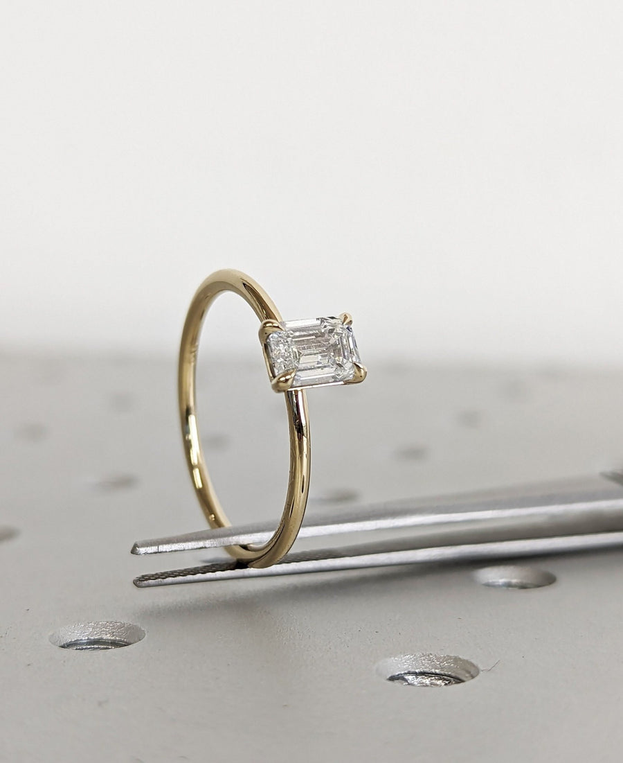 Buy 1.0CT emerald solitaire lab grown diamond engagement ring online