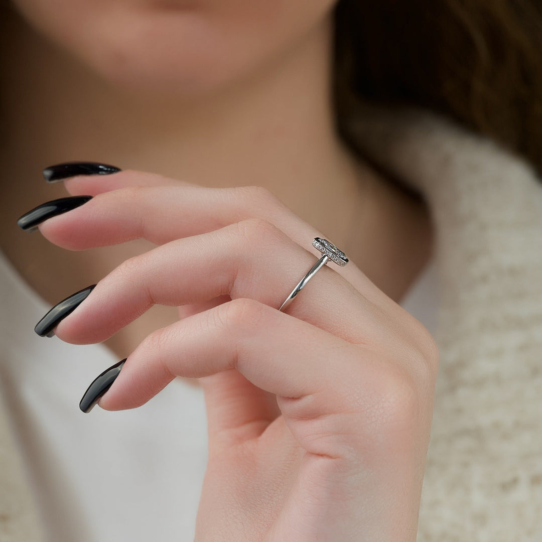 Shop the cushion cut bezel engagement ring collection online