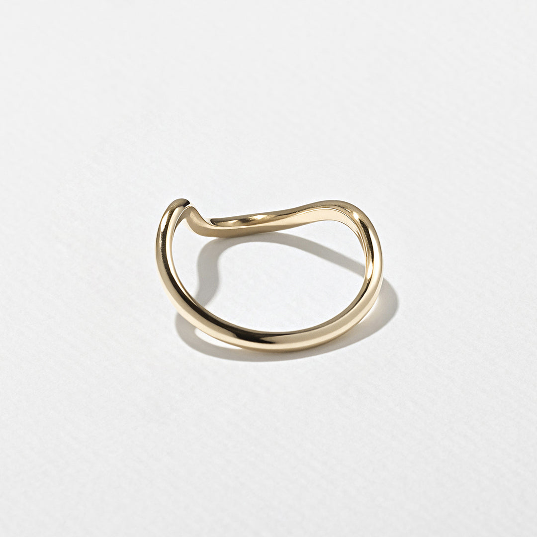 1.75CT Pear E - VS Lab Grown Wave Diamond Ring With Plain Curved Band - Doozy Diamonds