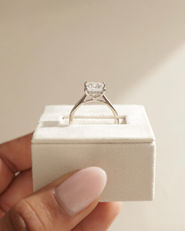 rose gold hidden halo setting, contemporary gold setting, polished metal setting, smooth metal setting, fine metal setting, luxury engagement setting, bridal halo mounting, engagement ring mounting