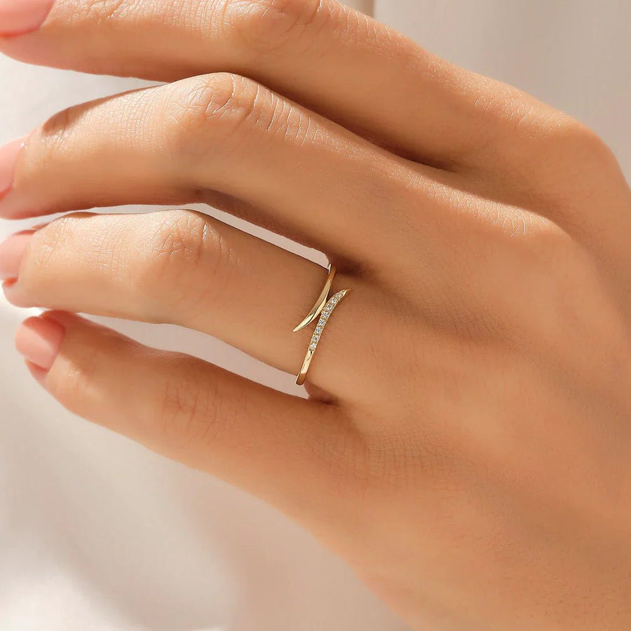 0.43CT Round Wrap Around Wave lab grown diamonds Wedding Band In 18K Solid Gold - Doozy Diamonds