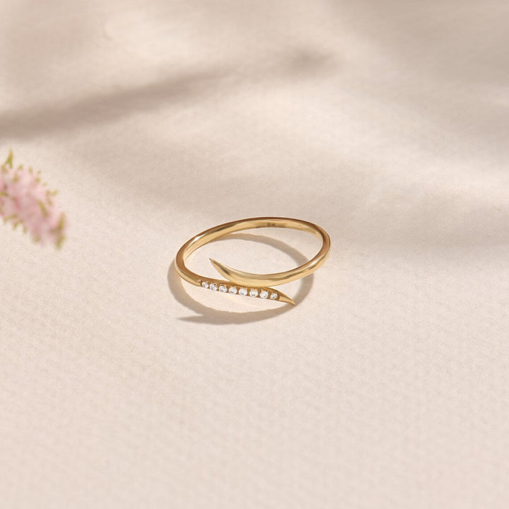 0.43CT Round Wrap Around Wave lab grown diamonds Wedding Band In 18K Solid Gold - Doozy Diamonds