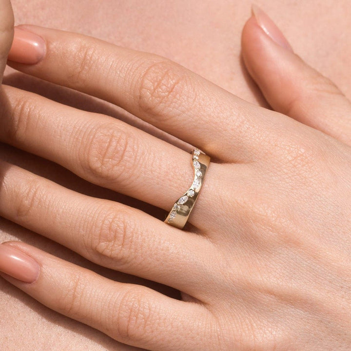 Ethically sourced round diamond eternity band