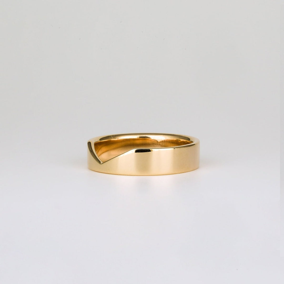 14k Solid Gold Unique Deep Curve Chevron Wedding Band - Doozy Diamonds