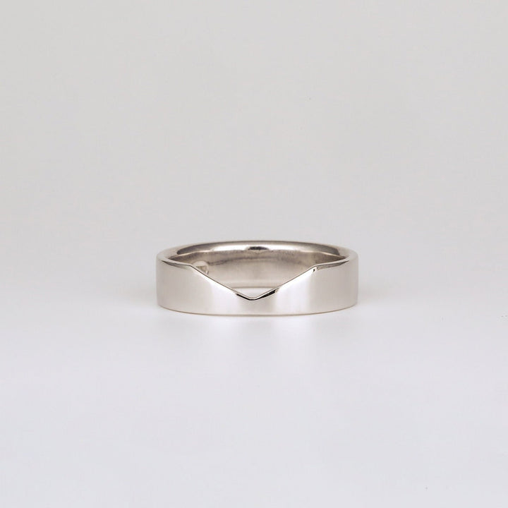 14k Solid Gold Unique Deep Curve Chevron Wedding Band - Doozy Diamonds