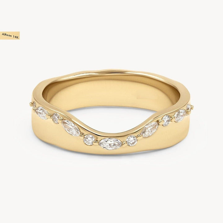 Round round diamond wedding band front view