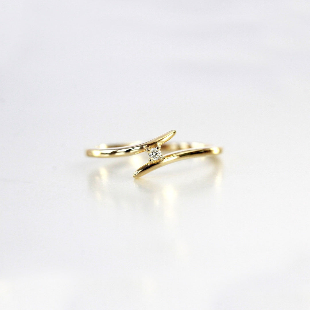 Round Cut Diamond Ring for Women Crafted in 14K Gold - Doozy Diamonds