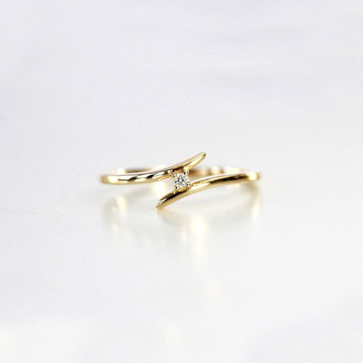 Round Cut Diamond Ring for Women Crafted in 14K Gold - Doozy Diamonds