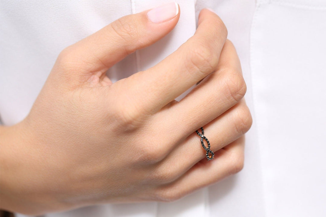 Black Round Cut Infinity Twist Diamond Band for Women - Doozy Diamonds