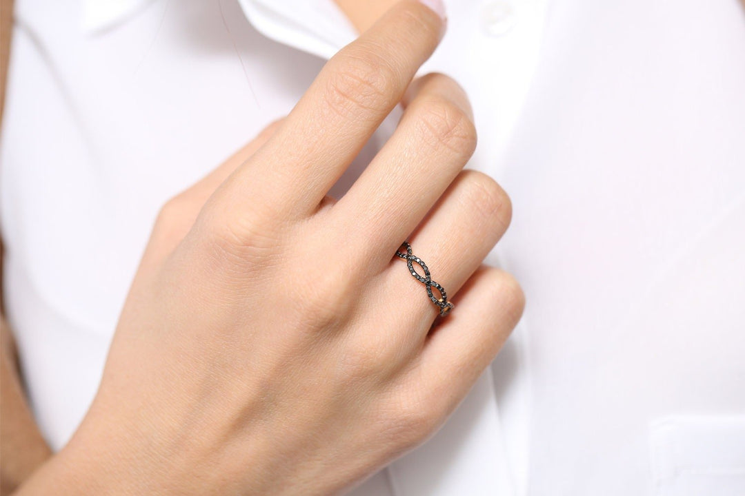 Black Round Cut Infinity Twist Diamond Band for Women - Doozy Diamonds