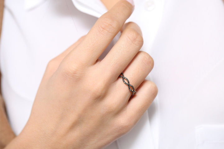 Black Round Cut Infinity Twist Diamond Band for Women - Doozy Diamonds