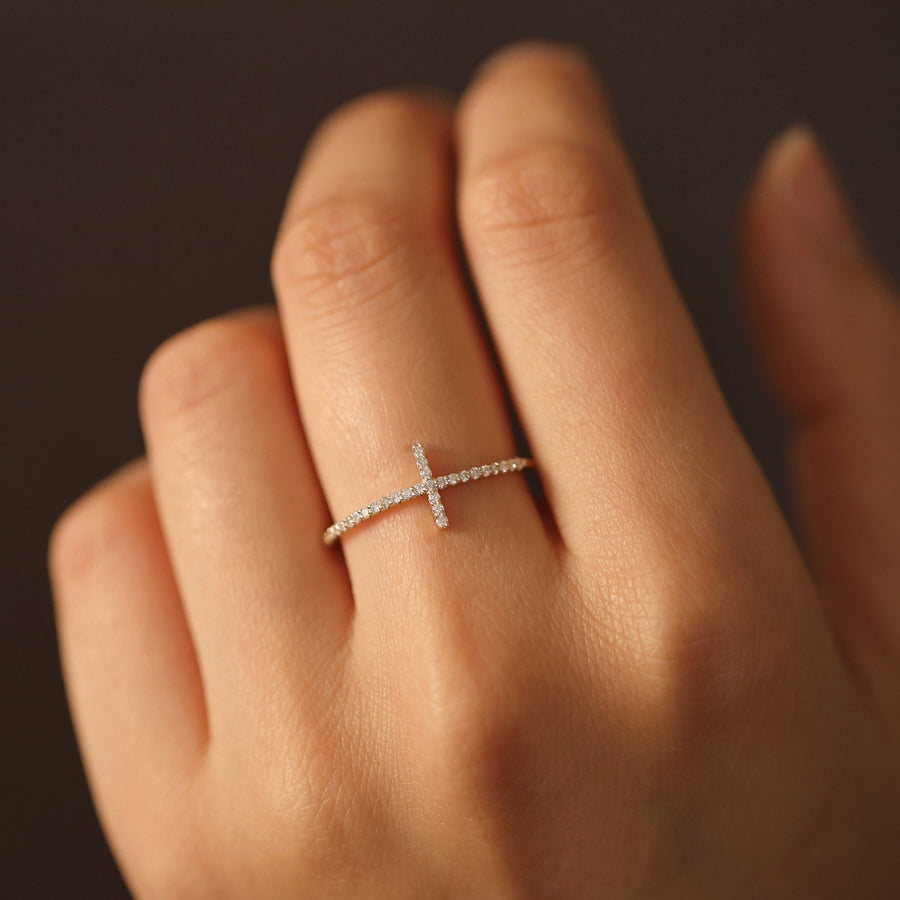 0.1CT Round Cross lab grown diamonds Wedding Band In Solid Gold - Doozy Diamonds