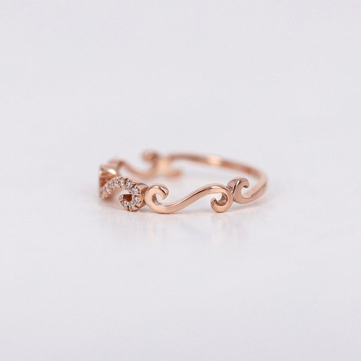 0.1CT Round S Shaped lab grown diamonds Wedding Band In 18K Solid Gold - Doozy Diamonds