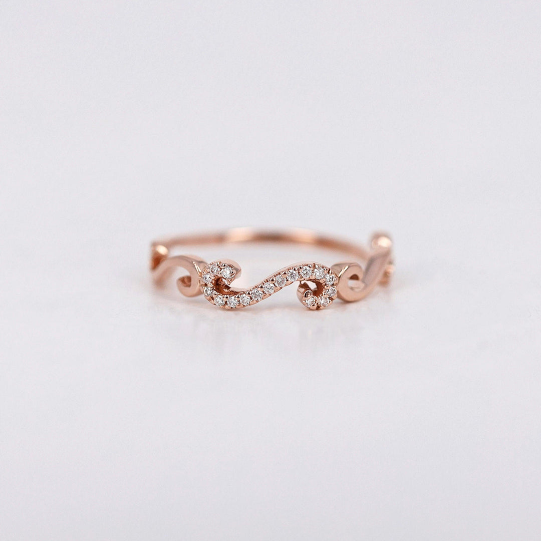 0.1CT Round S Shaped lab grown diamonds Wedding Band In 18K Solid Gold - Doozy Diamonds