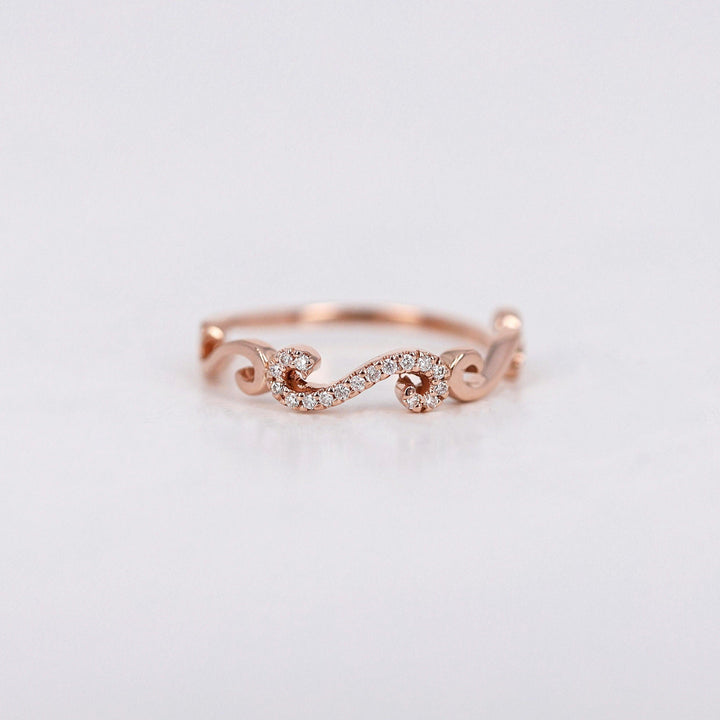 0.1CT Round S Shaped lab grown diamonds Wedding Band In 18K Solid Gold - Doozy Diamonds
