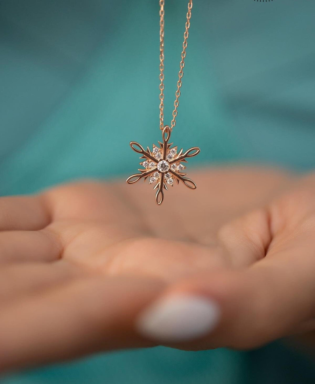 Round Cut Diamond Snowflake Dream Necklace for Her - Doozy Diamonds