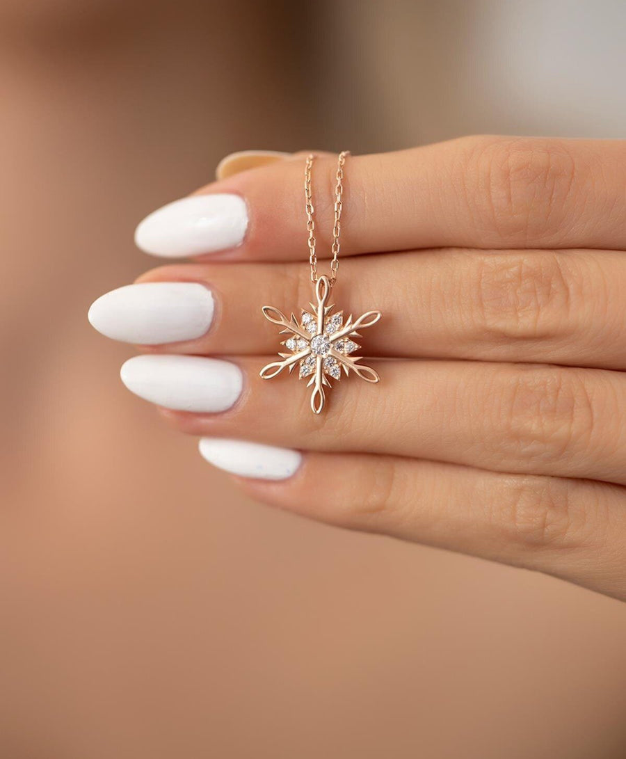 Round Cut Diamond Snowflake Dream Necklace for Her - Doozy Diamonds