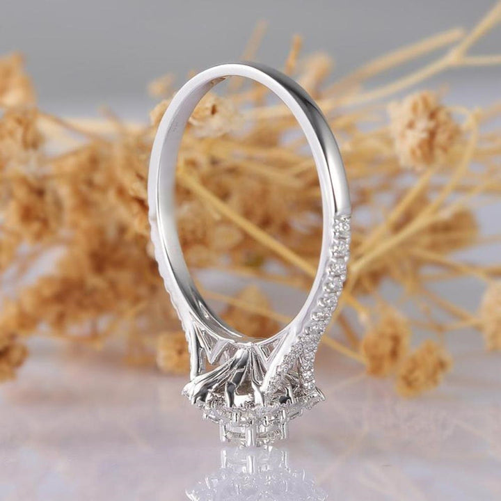 Round Cut Diamond Beautiful Snowflake Ring for Women - Doozy Diamonds