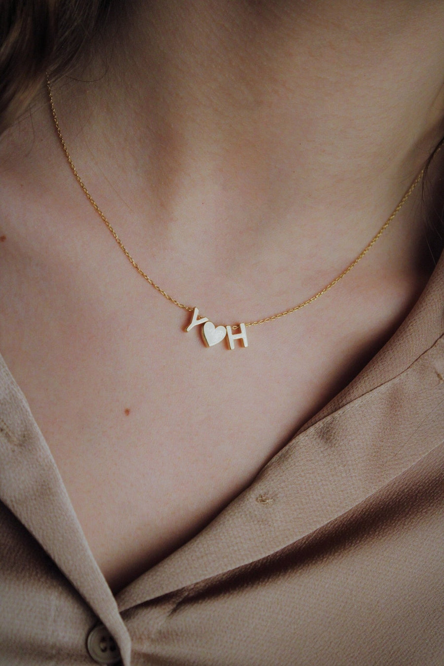 Initial Minimalist Letter Necklace for Women in 18K Gold - Doozy Diamonds