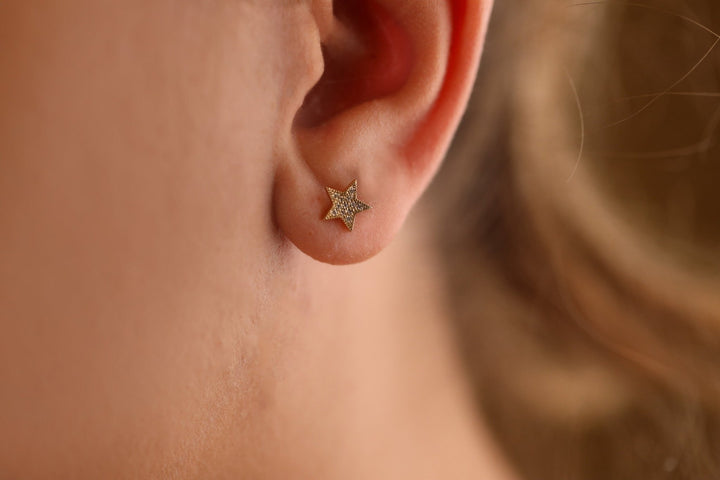 0.2CT Round Star Shaped lab grown diamonds Stud Earrings In Solid Gold - Doozy Diamonds