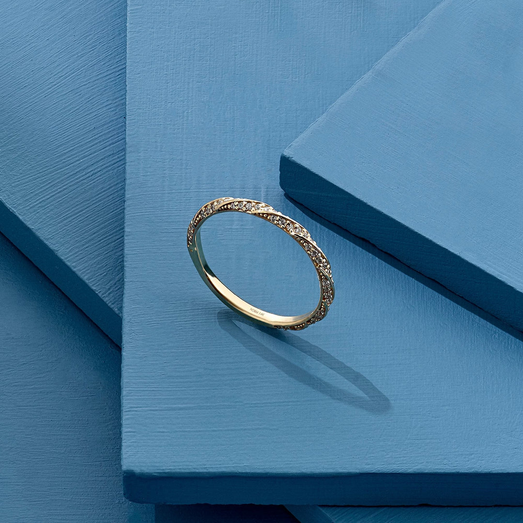 Round Cut Twisted lab grown diamond Wedding Ring In 10K Gold - Doozy Diamonds