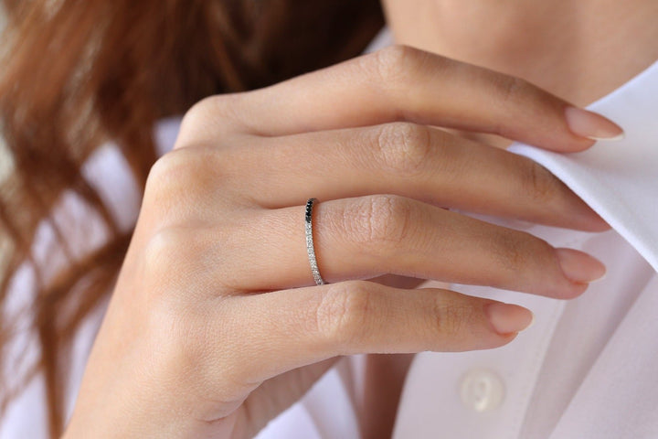 Round Cut Half Black Half White Diamond Full Eternity Band for Her - Doozy Diamonds