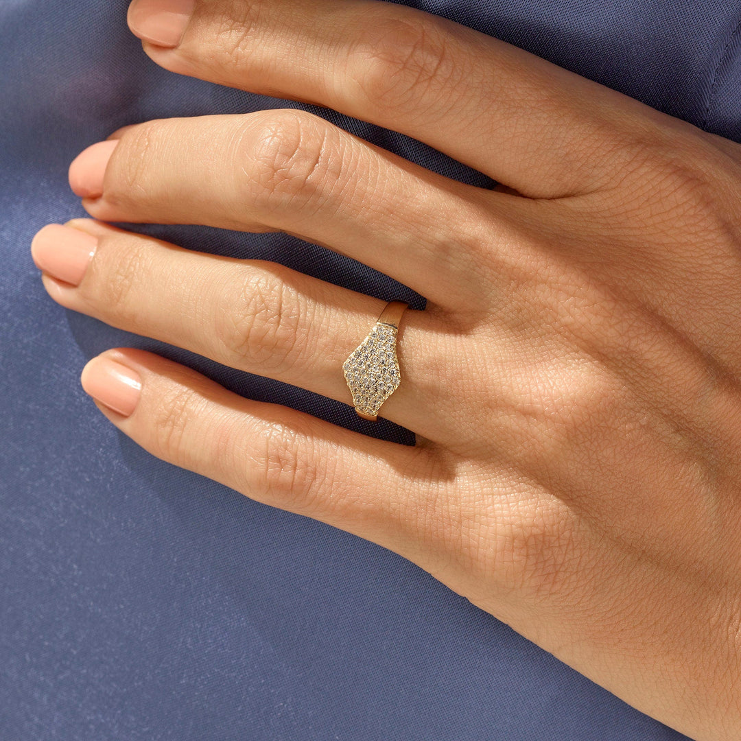 Round Cut lab grown diamonds Wedding Ring in Solid Gold - Doozy Diamonds