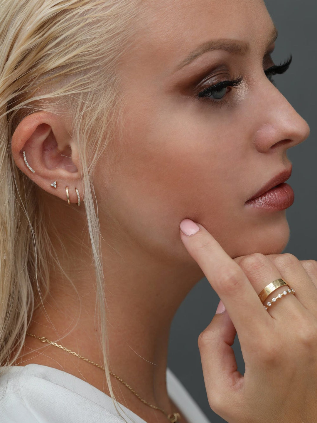 0.2CT Round Bar Curved lab grown diamonds Stud Earrings - Doozy Diamonds