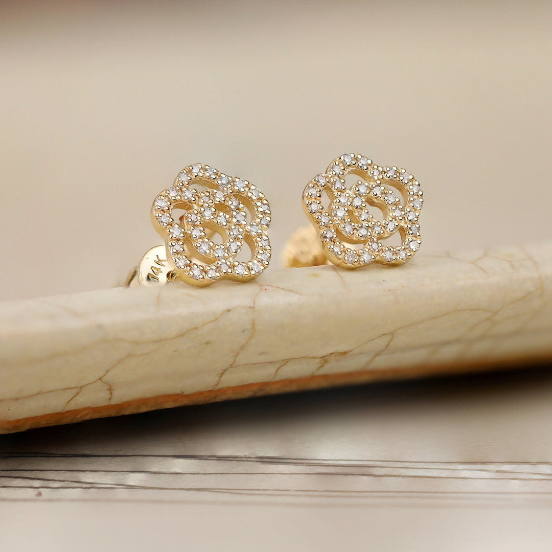 0.32CT Round Floral lab grown diamonds Stud Earrings in Solid Gold - Doozy Diamonds