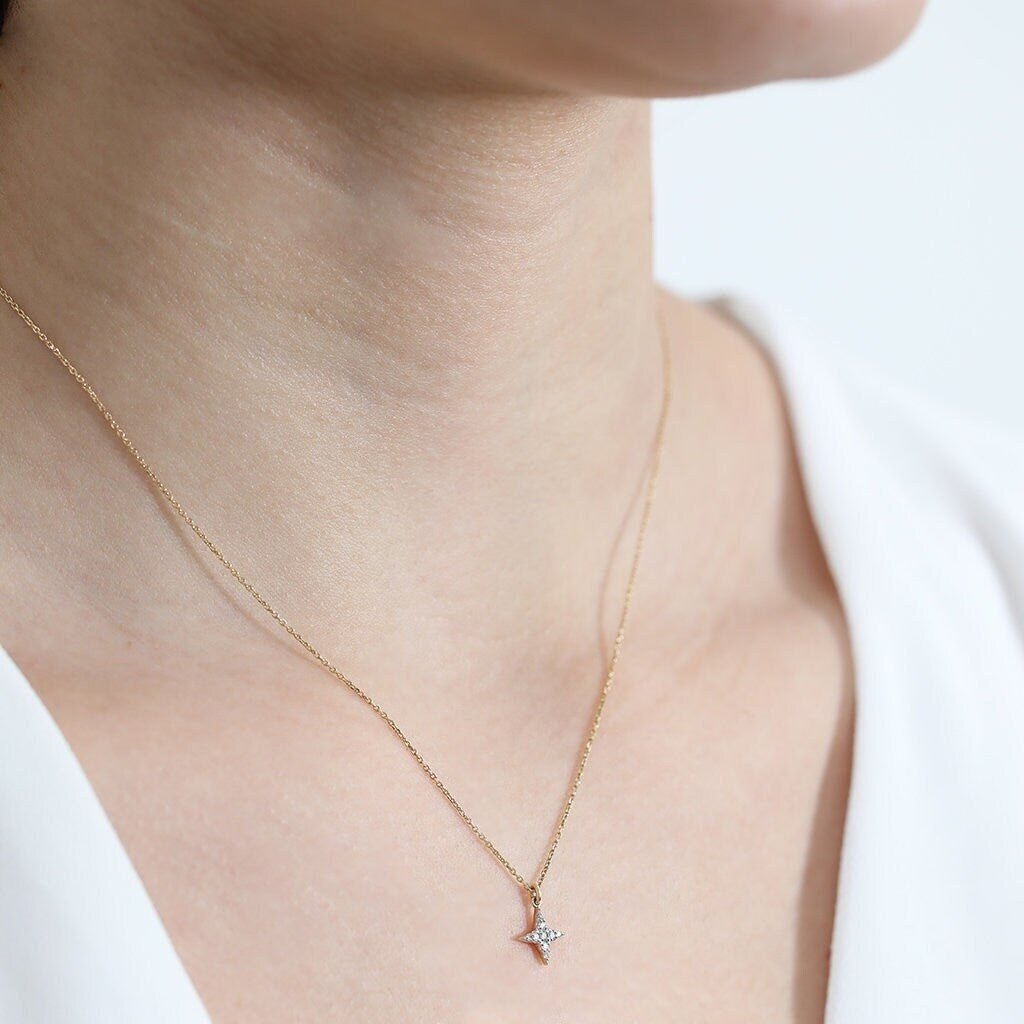 Round Cut Diamond North Star Necklace for Women - Doozy Diamonds