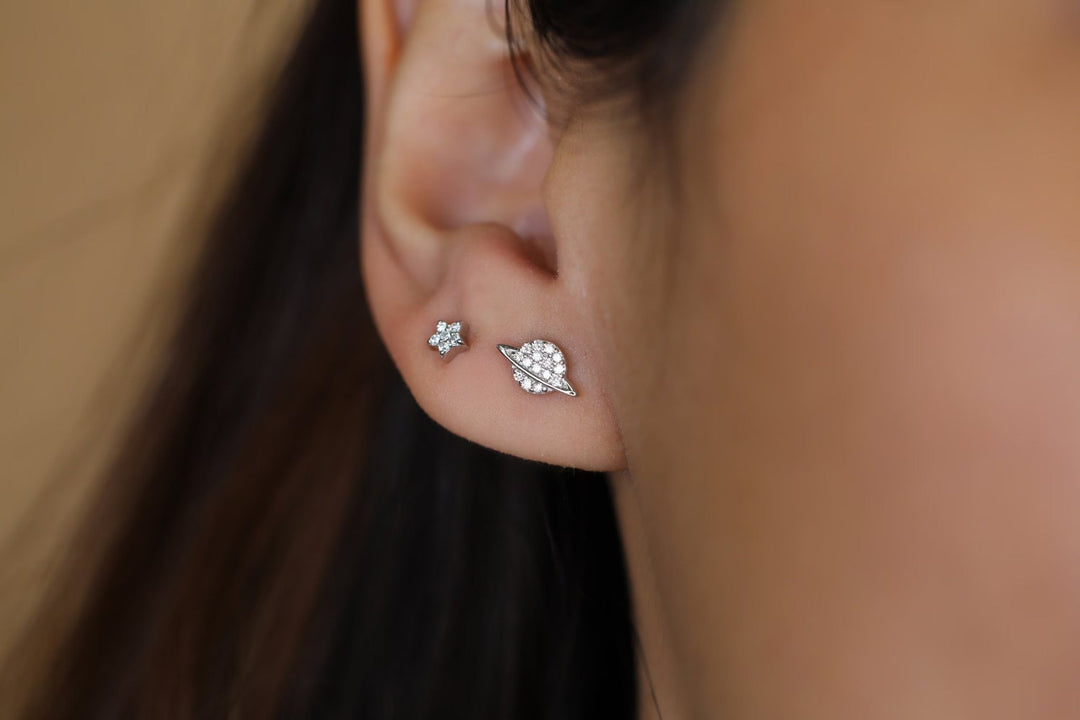 0.13CT Round Saturn lab grown diamonds Stud Earrings For Women - Doozy Diamonds