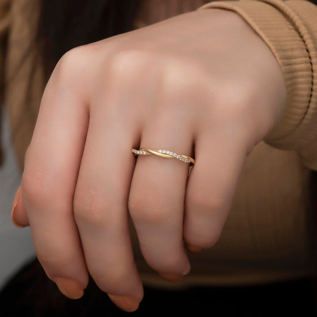 Round Cut Braided Diamond Stackable Ring for Her - Doozy Diamonds