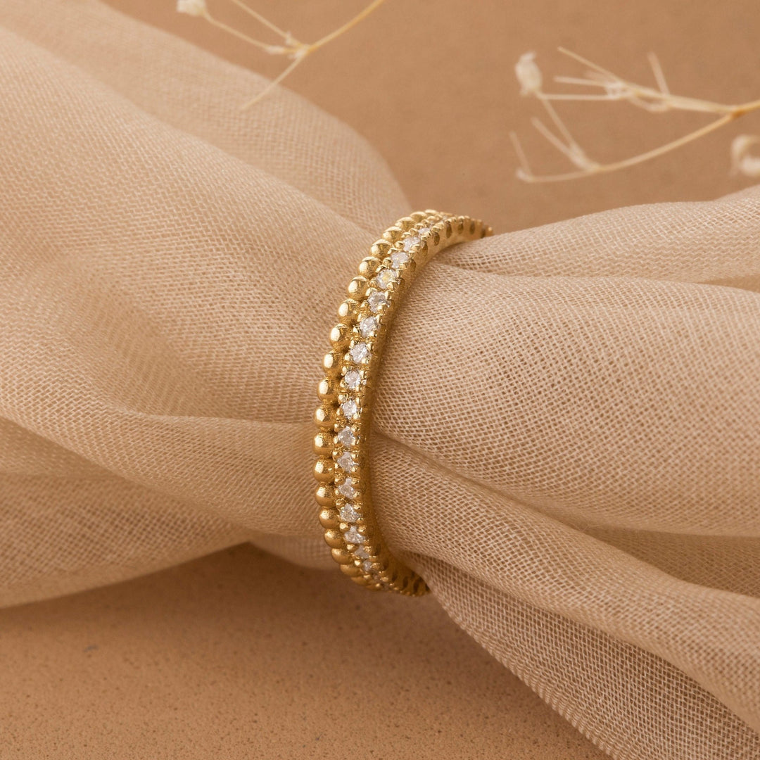 Round Cut Diamond Beaded design Wedding Band for Her - Doozy Diamonds