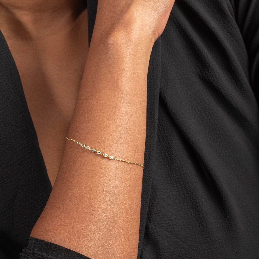 Round Cut lab grown diamonds Bezel Setting Bracelet for Women - Doozy Diamonds