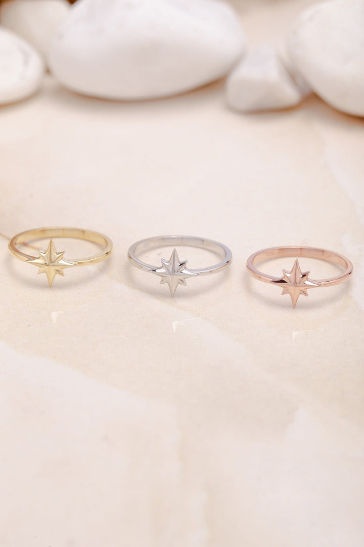 18K Yellow Gold Starburst Wedding Ring Gift for Women - Doozy Diamonds