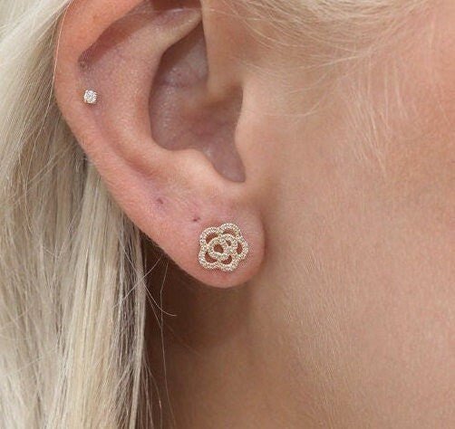 0.32CT Round Floral lab grown diamonds Stud Earrings in Solid Gold - Doozy Diamonds