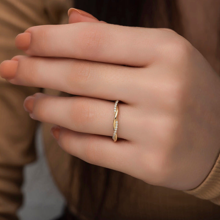 Round Cut Braided Diamond Stackable Ring for Her - Doozy Diamonds